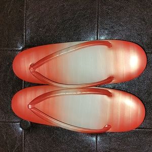Japanese Wooden Flip-flop